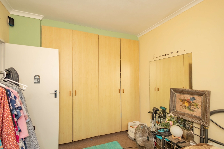 2 Bedroom Property for Sale in Labiance Estate Western Cape